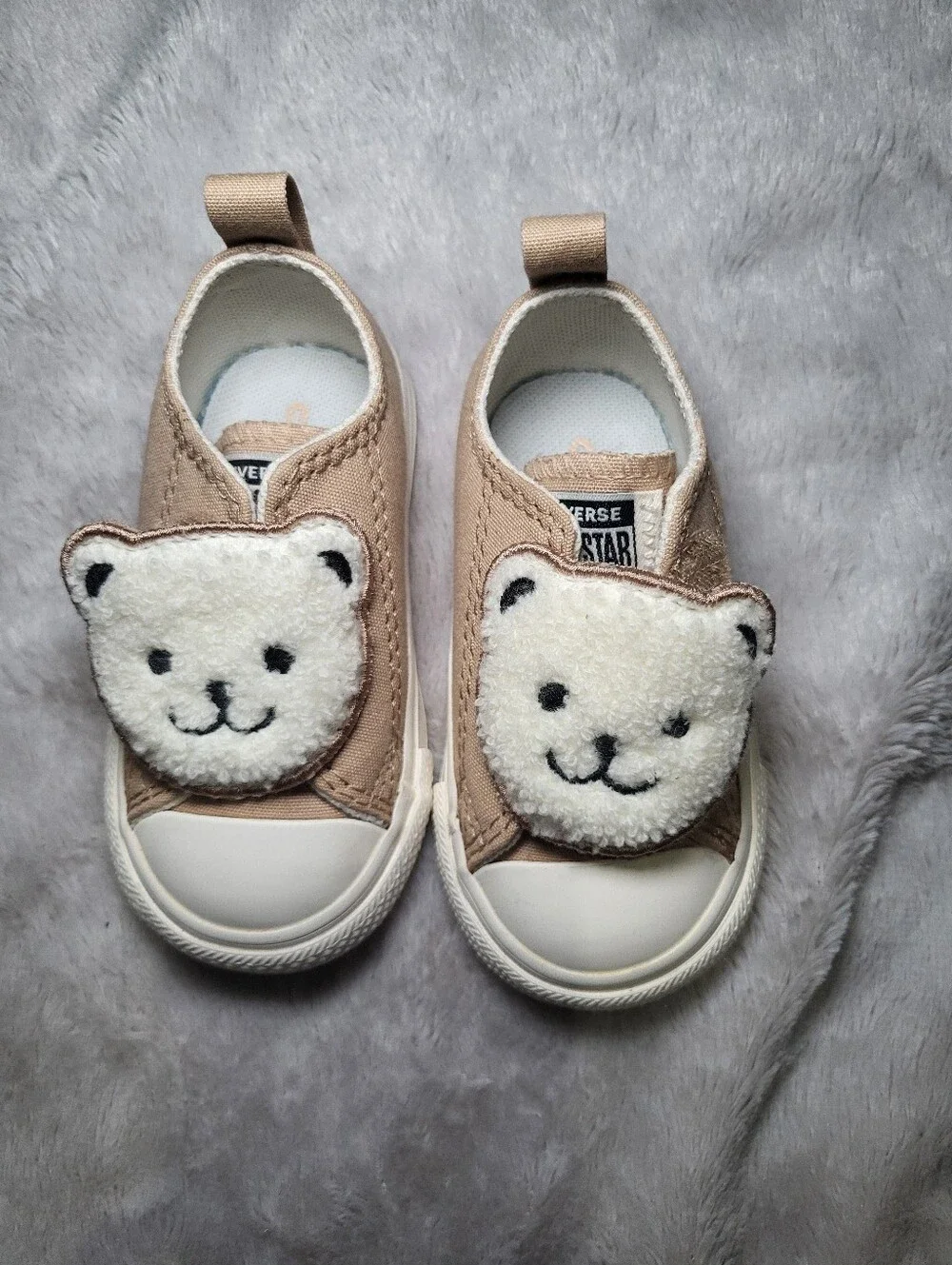 Converse Kids Tan Sneakers with Cream Bear Appliques